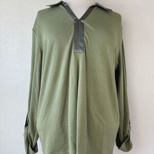 NWT Josephine Chaus Women’s Top Size M